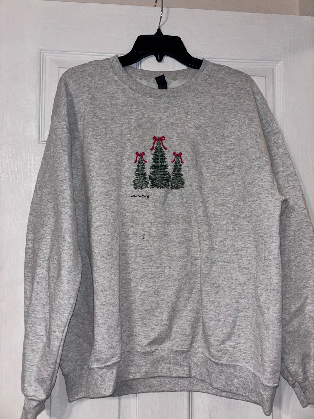 Old Navy Gray Crewneck Sweatshirt with Embroidered Green Trees and Red Bows